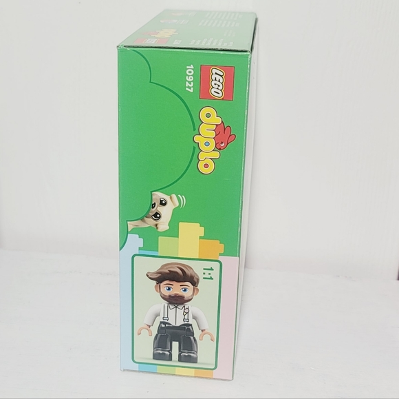 RETIRED LEGO DUPLO: Pizza Stand (10927) New In Box - Picture 6 of 6